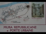 00142 ostia - mura repubblicane e porte urbane - uebersicht.jpg